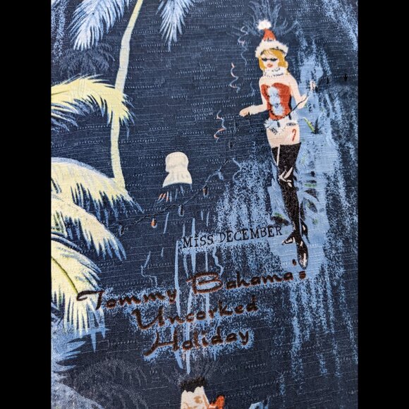 Tommy Bahama Mens Cool Yule Hawaiian Christmas Pinups Girls Silk Shirt Size M - Picture 9 of 14